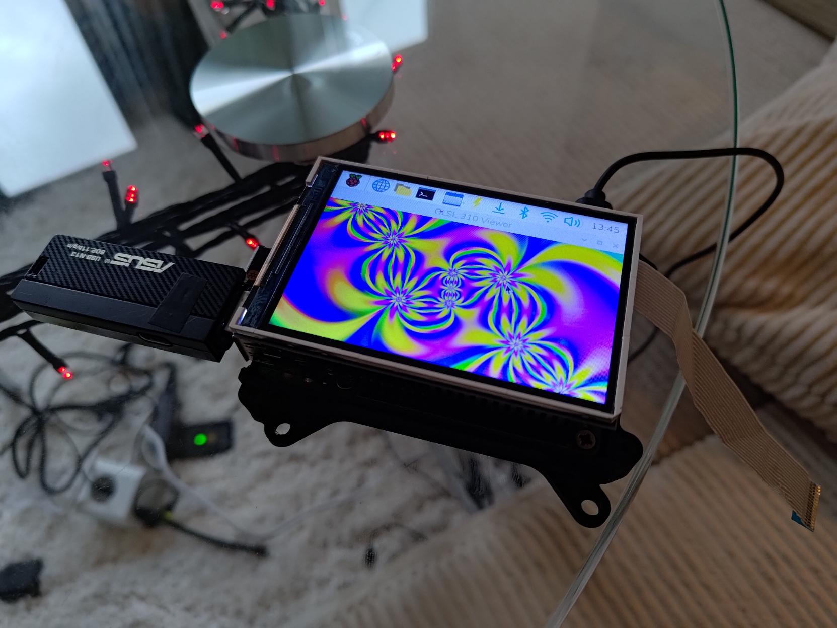 opengl/GLSL shader on 480x320 raspberry pi screen